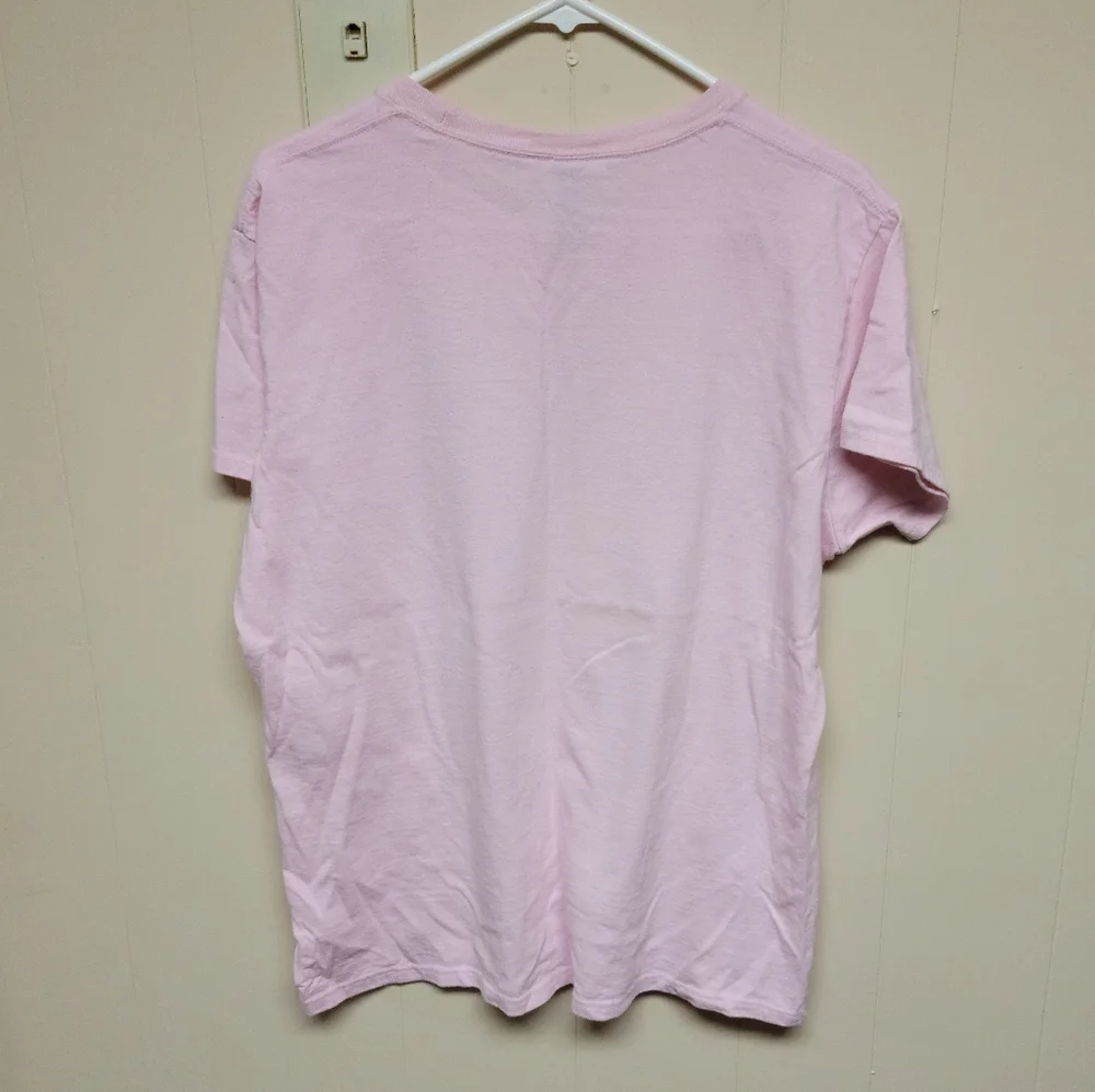 Cute tshirt - Picture 2 of 3